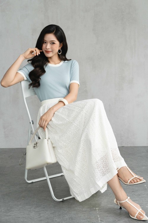Cream Lace Flared Skirt