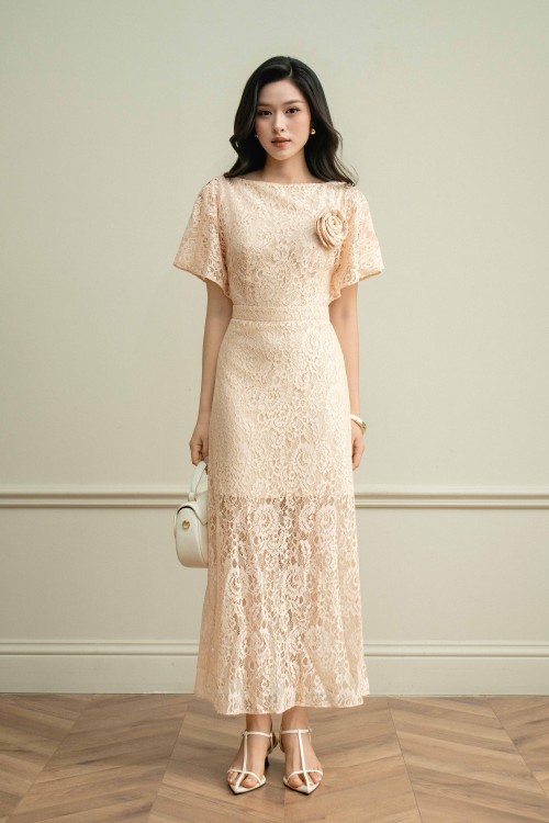 Delicate Yellow Lace Flared Dress With Flower