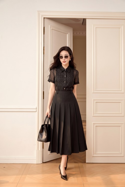 Black Woven Flared Skirt