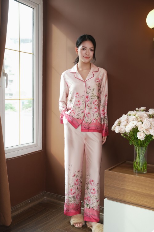 Light Pink Peony Silk Blouse And Loose Pants
