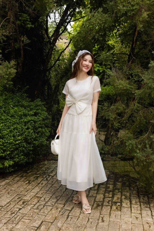 Cream Bowtie Organza Flared Dress