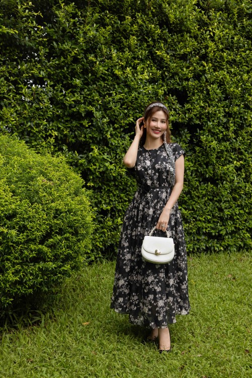 Black Organza Flared Dress With Flower