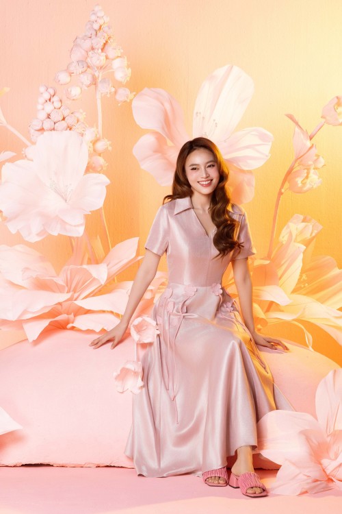 Pink 3D Flower Taffeta Flared Dress