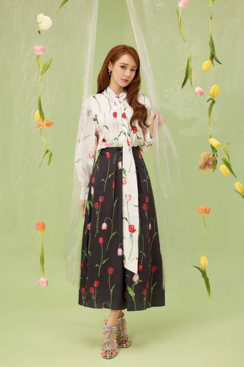 Black Tulip Silk Flared Skirt