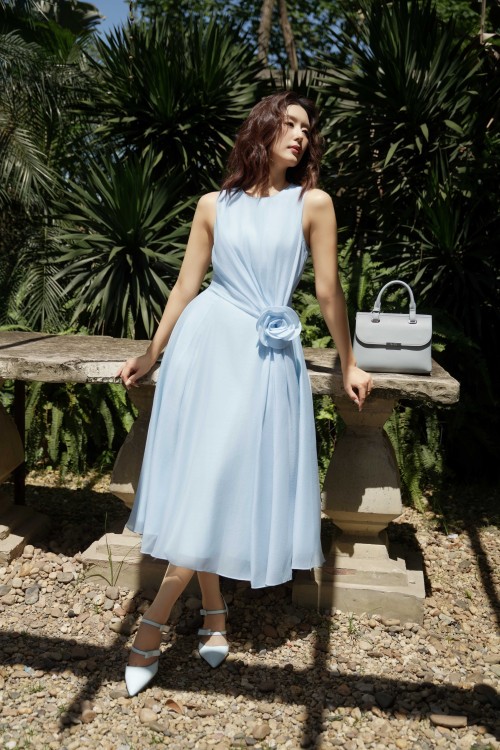 Light Blue Organza Flared Dress With Flower