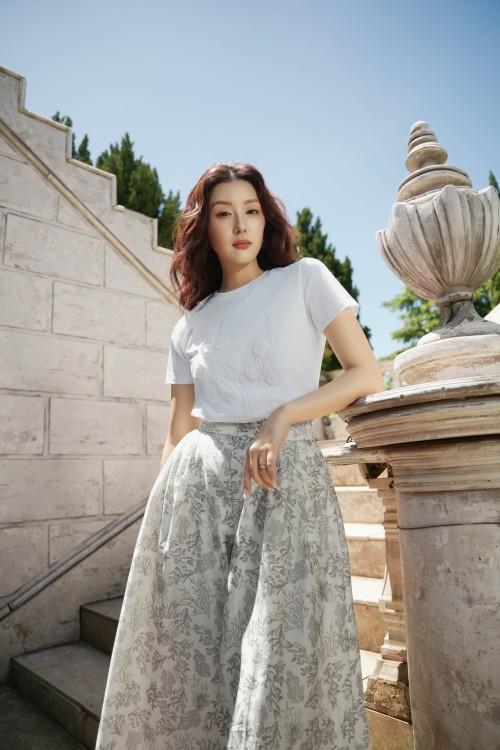 Whisper Bloom White Cotton Tshirt