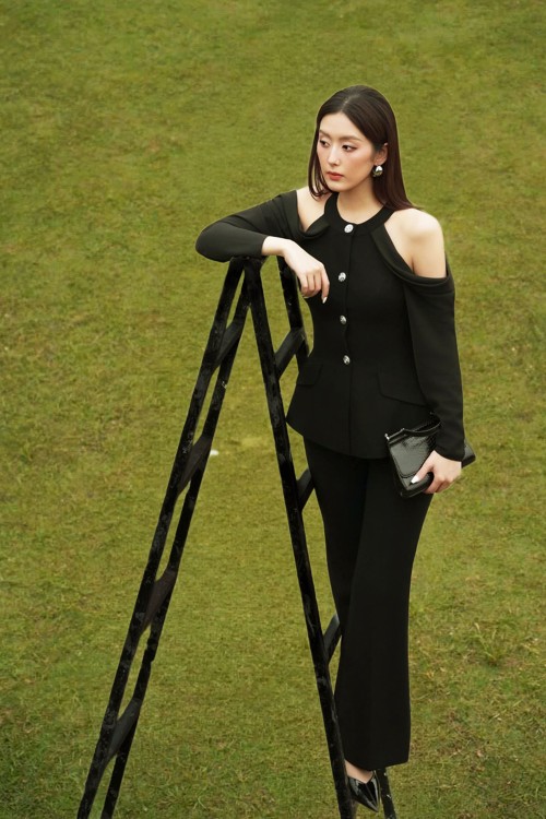 Black Woven Flared Pants