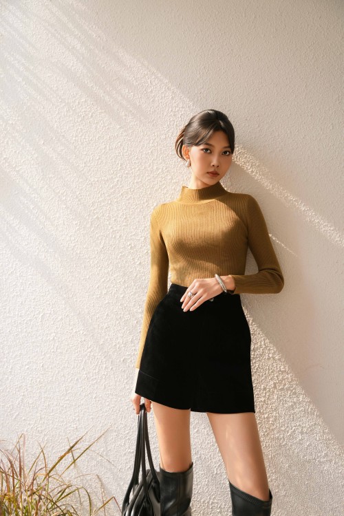 Olive Long Sleeves Knit Blouse