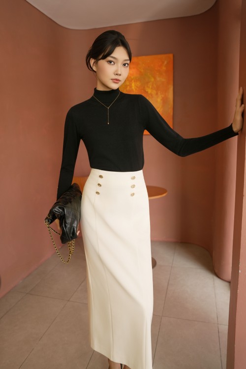 Black Knit Turtleneck