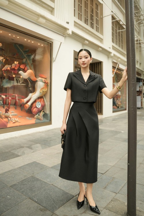 Black Taffeta Flared Skirt