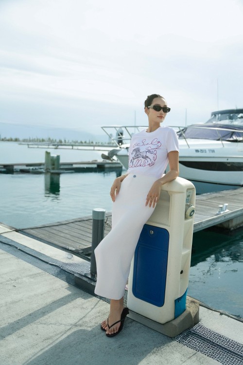White Woven Pencil Skirt