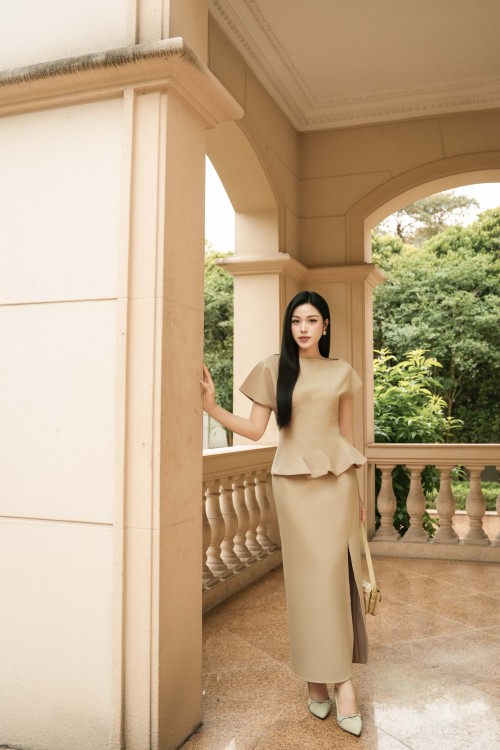 Brownish-beige Woven Pencil Skirt