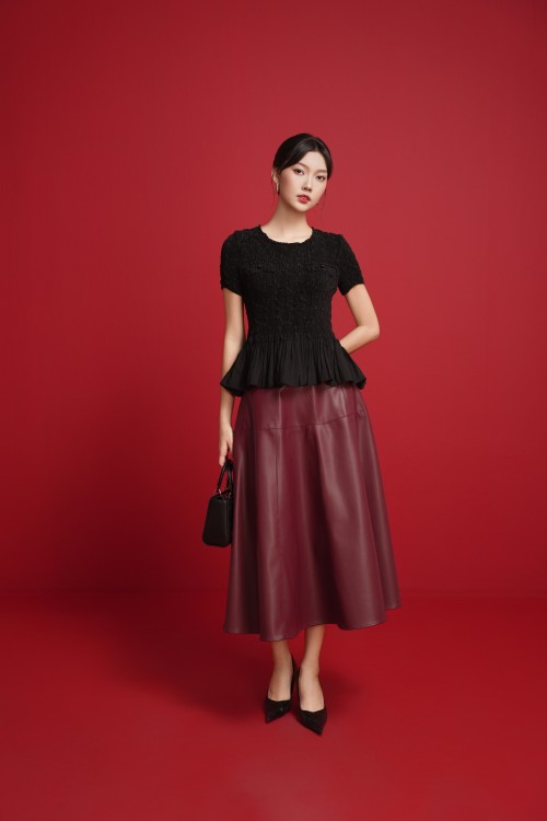 Black Ruched Peal Woven Blouse