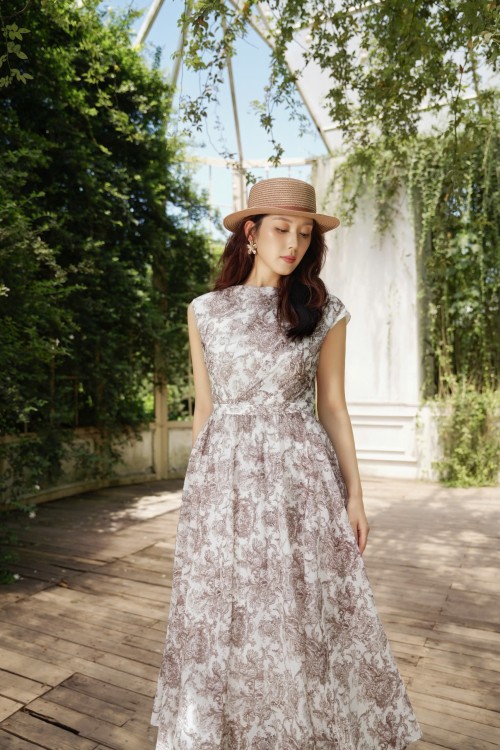 Sixdo Off White Graphic Organza Flared Dress